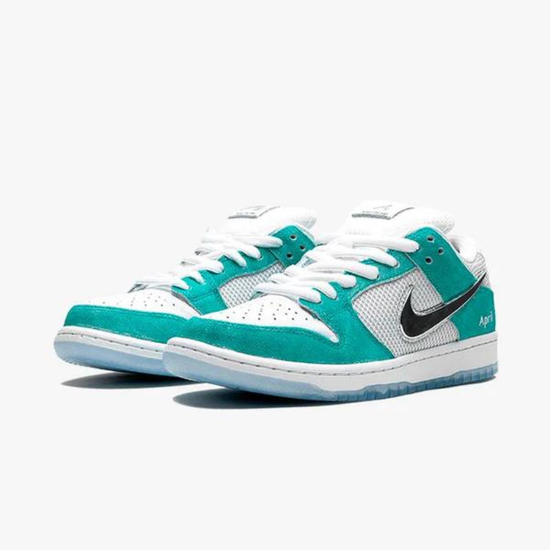 Dunk Low SB April